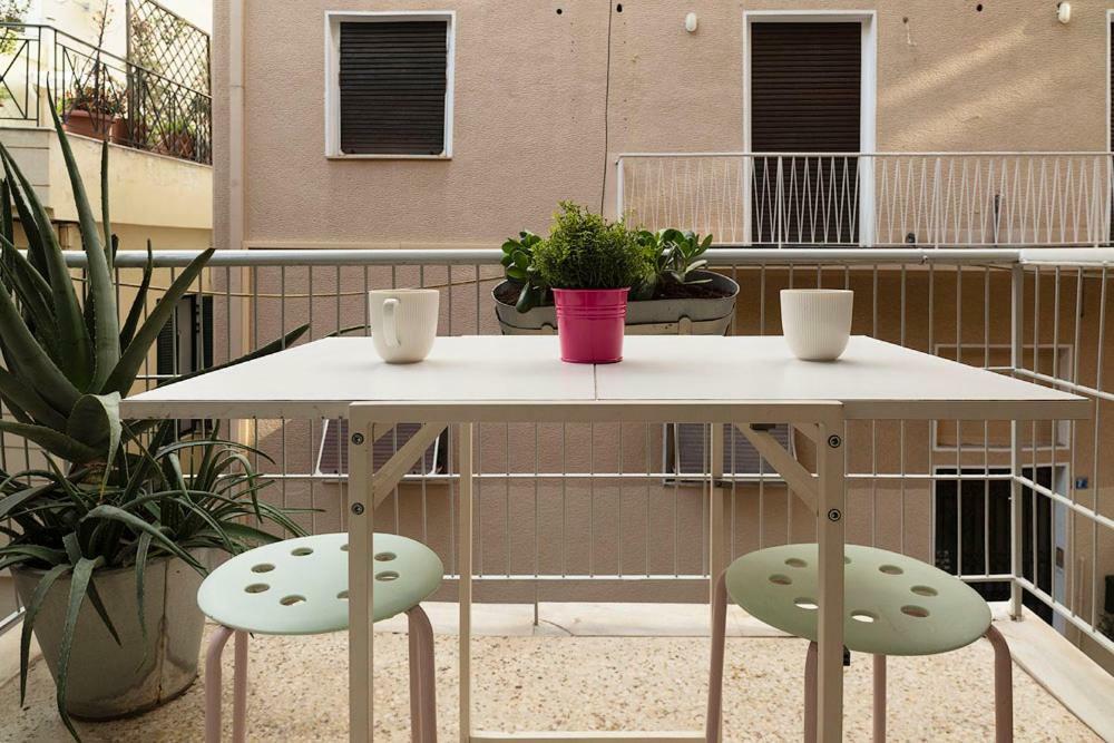 Vintage Apartment Next To Acropolis Museum Athens Exterior photo